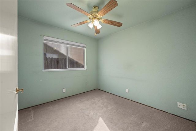 1438 Deerfield Cir, Roseville, CA 95747