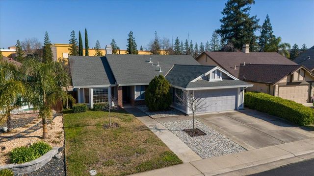 1438 Deerfield Cir, Roseville, CA 95747