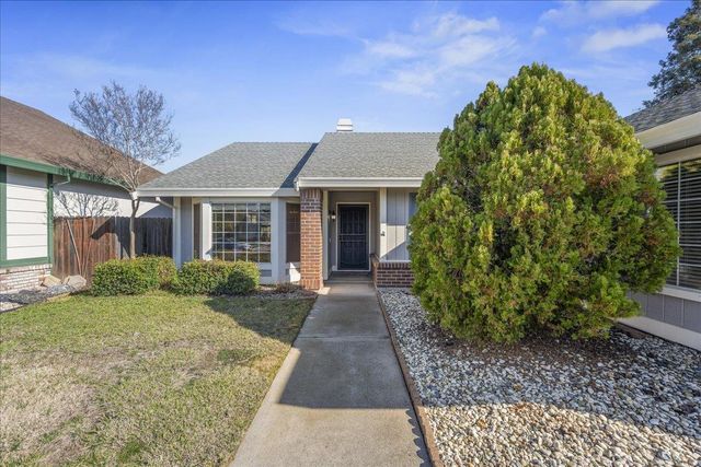 1438 Deerfield Cir, Roseville, CA 95747