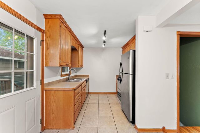 1691 4th Street, White Bear Lake, MN 55110