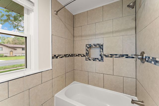 1691 4th Street, White Bear Lake, MN 55110