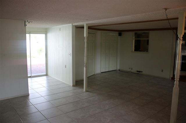 407 N POMPANO AVENUE, Sarasota, FL 34237