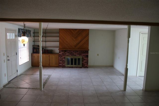 407 N POMPANO AVENUE, Sarasota, FL 34237