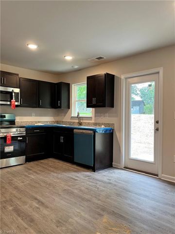 602 Tussey Street, Lexington, NC 27292