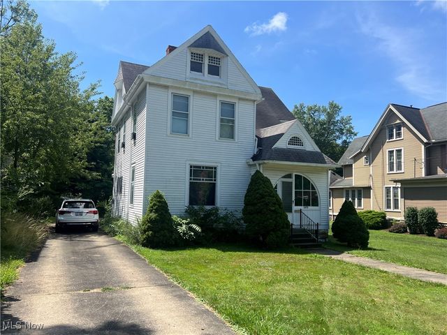 1273 E State Street, Salem, OH 44460