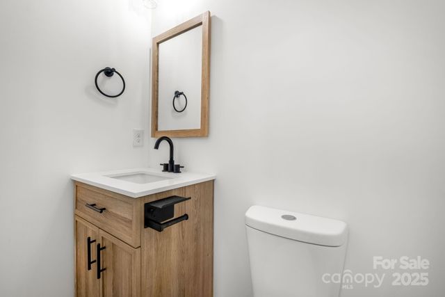 908 Woodside Drive, Kings Mountain, NC 28086