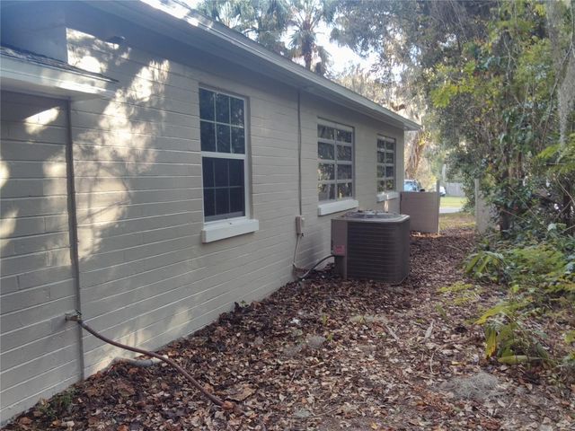 487 RYLANE STREET, De Leon Springs, FL 32130