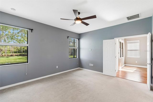 555 PRESIDO PARK PL, Poinciana, FL 34759