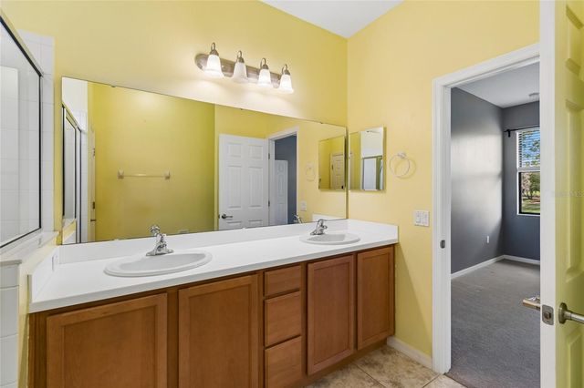 555 PRESIDO PARK PL, Poinciana, FL 34759