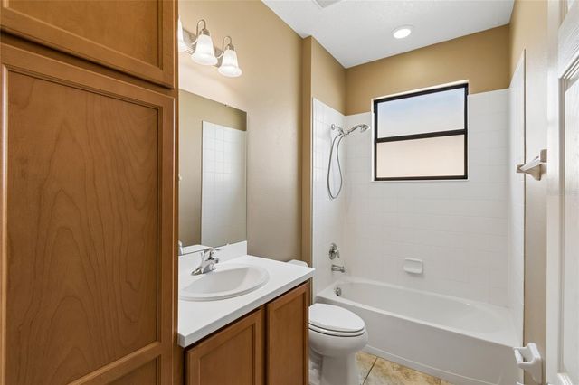 555 PRESIDO PARK PL, Poinciana, FL 34759