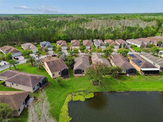 555 PRESIDO PARK PL, Poinciana, FL 34759