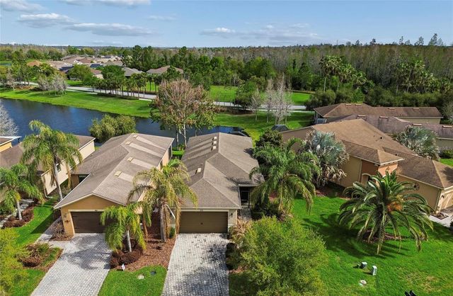 555 PRESIDO PARK PL, Poinciana, FL 34759