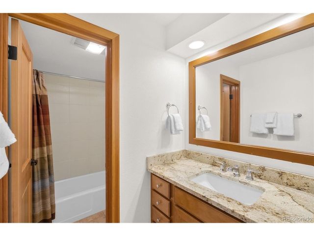 240 Tennis Club Rd 1665, Keystone, CO 80435
