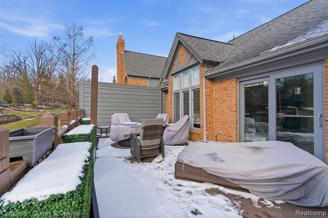 11793 Lorenz Way 13, Plymouth, MI 48170