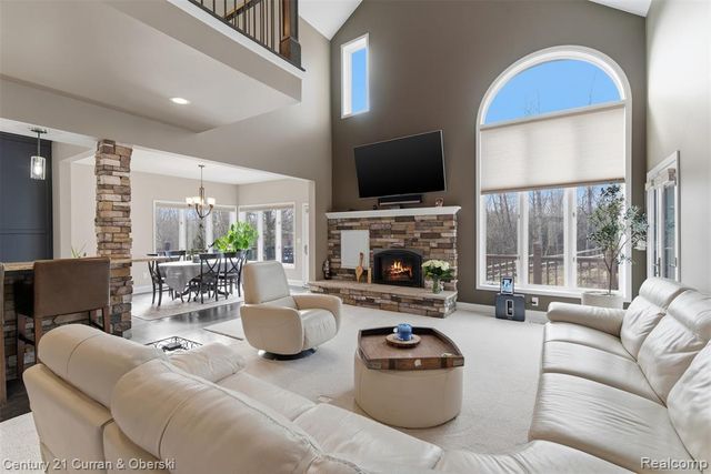 11793 Lorenz Way 13, Plymouth, MI 48170