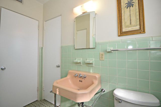 1337 CUMBIE STREET, Orlando, FL 32804