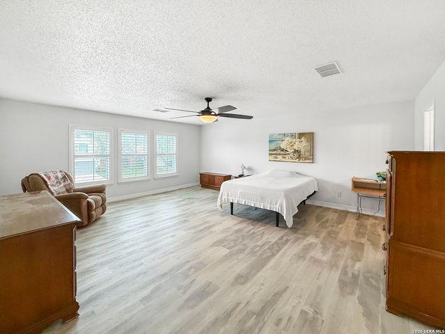 12022 Lodge Arbor, San Antonio, TX 78253