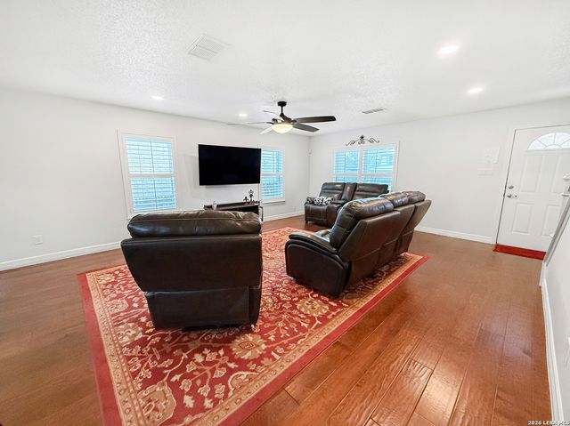 12022 Lodge Arbor, San Antonio, TX 78253