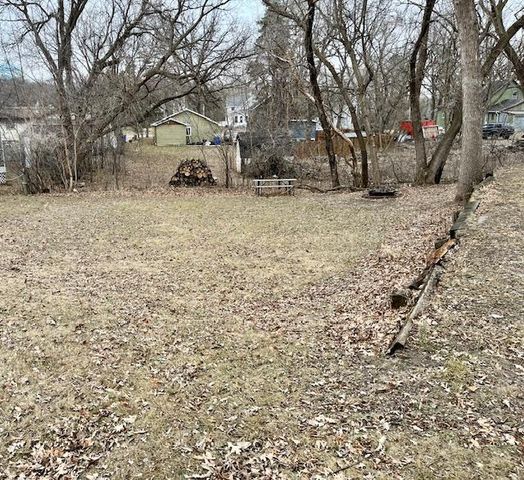 1033 Campbell Avenue, Detroit Lakes, MN 56501