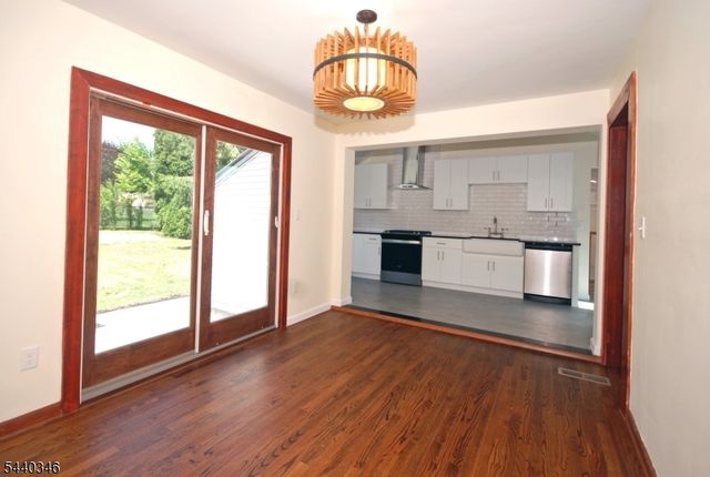 496 Franklin St, Pohatcong Twp., NJ 08865