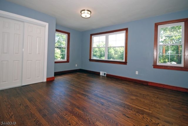 496 Franklin St, Pohatcong Twp., NJ 08865