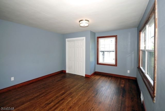 496 Franklin St, Pohatcong Twp., NJ 08865