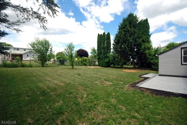 496 Franklin St, Pohatcong Twp., NJ 08865
