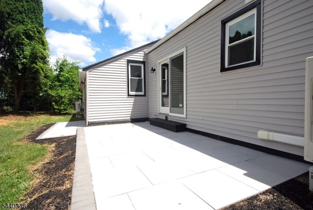 496 Franklin St, Pohatcong Twp., NJ 08865