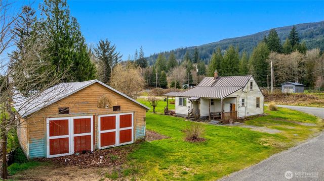 321 Royer Street, Acme, WA 98220