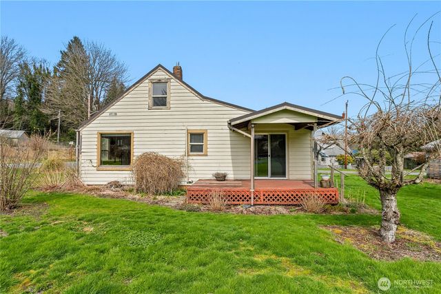 321 Royer Street, Acme, WA 98220