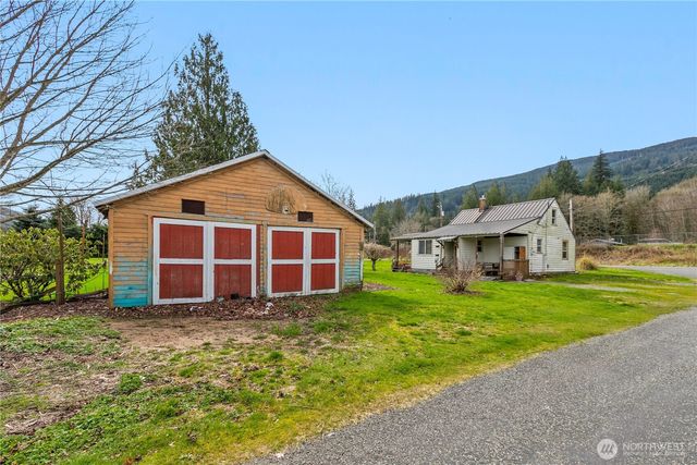 321 Royer Street, Acme, WA 98220