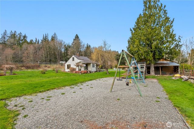 321 Royer Street, Acme, WA 98220