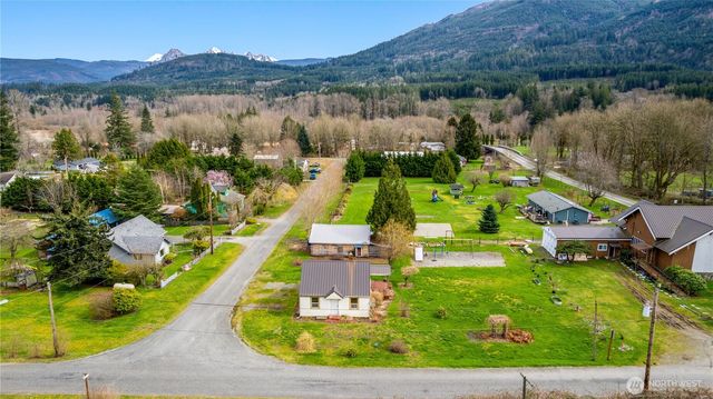 321 Royer Street, Acme, WA 98220