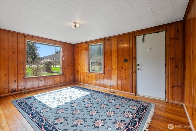 321 Royer Street, Acme, WA 98220