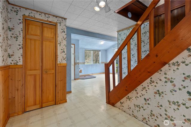 321 Royer Street, Acme, WA 98220