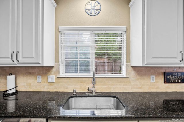 2607 CARAVAN CIR, San Antonio, TX 78258