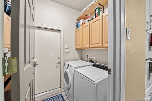 2607 CARAVAN CIR, San Antonio, TX 78258