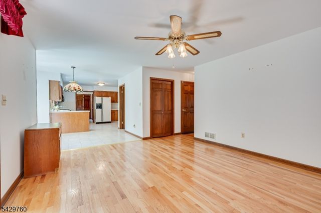 194 Plainfield Rd, Edison Twp., NJ 08820