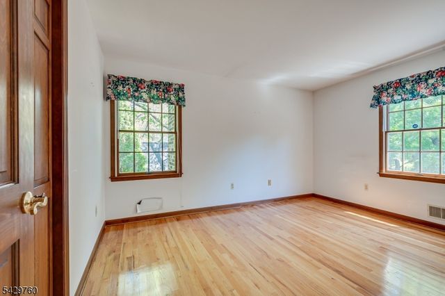 194 Plainfield Rd, Edison Twp., NJ 08820