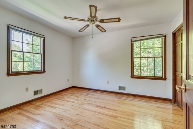 194 Plainfield Rd, Edison Twp., NJ 08820