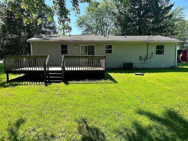 4812 W Howard Street, Mchenry, IL 60051