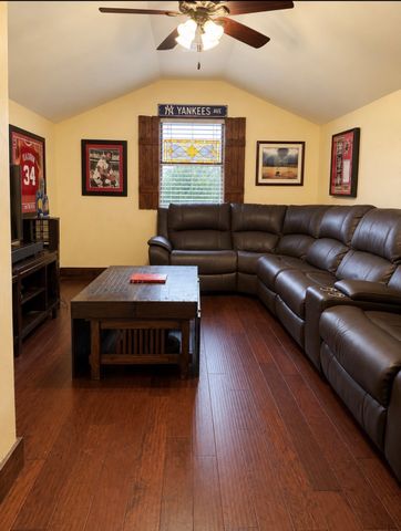 11399 Aerobic Lane, Greenville, TX 75402