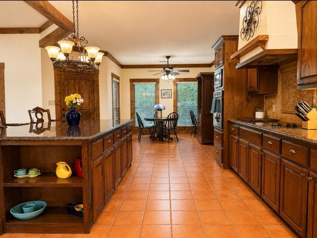 11399 Aerobic Lane, Greenville, TX 75402