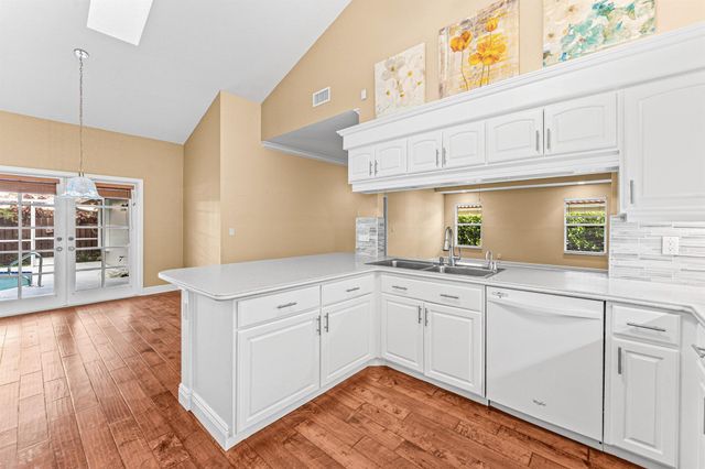 2063 Amesbury Circle, Wellington, FL 33414