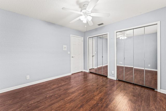 2063 Amesbury Circle, Wellington, FL 33414