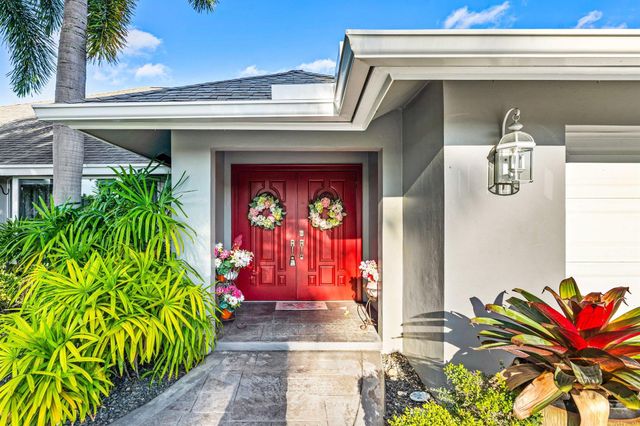 2063 Amesbury Circle, Wellington, FL 33414