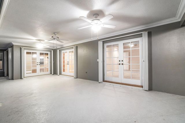 2063 Amesbury Circle, Wellington, FL 33414