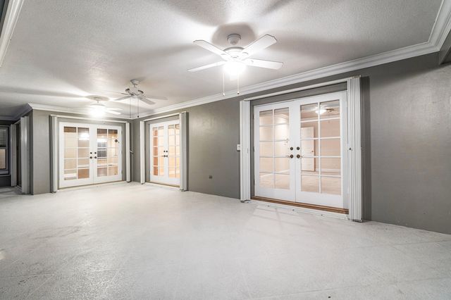 2063 Amesbury Circle, Wellington, FL 33414