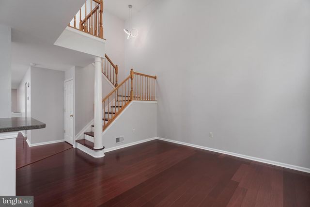 182 FOUNTAYNE LN, Trenton, NJ 08648