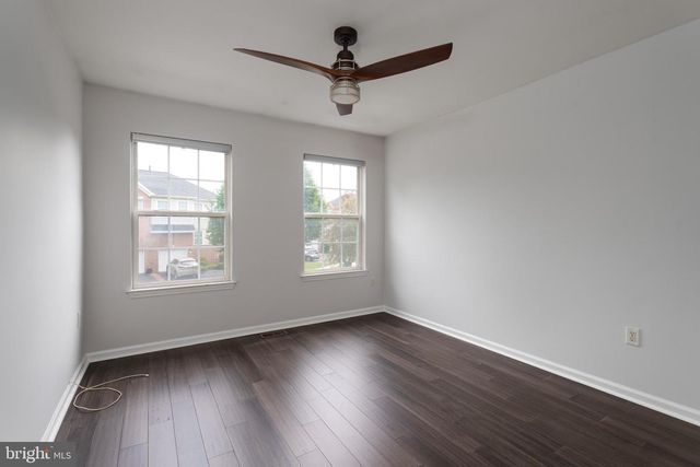 182 FOUNTAYNE LN, Trenton, NJ 08648
